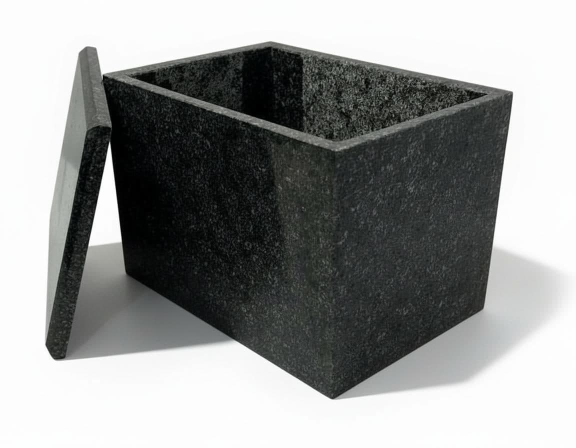 Tiểu quách đá granite đen (mẫu thử)